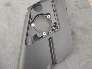 обшивка салона BMW Z4 E89 (2009 - 2016), 2.0 л., i, N20 B20 B, бензин, МКПП, b39 mineral-grau metallic, родстер, задний привод, правый руль, 9121824