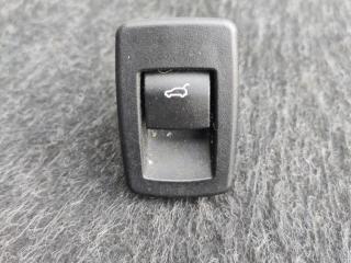 кнопка открытия багажника BMW X2 F39 2020, 2.0 л., B48 A20 A, бензин, белый, внедорожник 5 дв., правый руль, 9299447