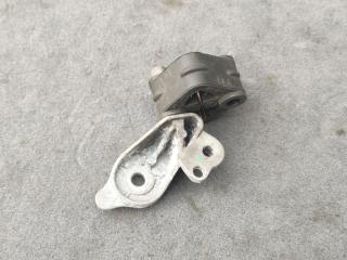кронштейн глушителя BMW M8 F91/92 F91 2020, 4.4 л., i, S63 B44 B, бензин, АКПП, 490, кабриолет, полный привод, правый руль, 7616850, 8599159