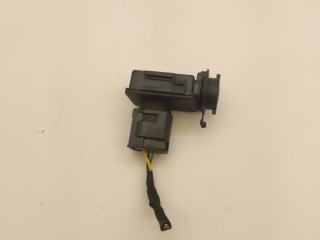 датчик AUC BMW M8 F91/92 F91 2020, 4.4 л., i, S63 B44 B, бензин, АКПП, 490, кабриолет, полный привод, правый руль, 64116833647, 6833647