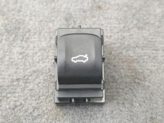 кнопка открытия багажника BMW M8 F91/92 F91 2020, 4.4 л., i, S63 B44 B, бензин, АКПП, 490, кабриолет, полный привод, правый руль, 9327029