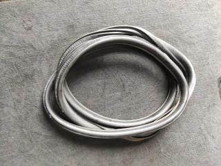 уплотнитель двери BMW 4 серия G22/G23 G22 2021, 2.0 л., B47 D20 B, дизель, 7482709