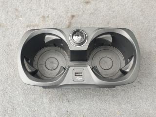 подстаканник BMW 3 серия G20 2022, 2.0 л., B48 B20 A, бензин, b39, седан, задний привод, 6809803