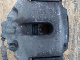 суппорт передний левый BMW 5 серия F07/F10/F11 2011, 3.0 л., N57 D30 A, дизель, АКПП, седан