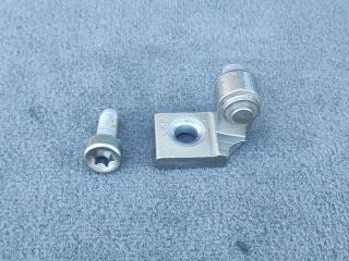 петля двери BMW X3 M F97 2019, 3.0 л., S58B30A, бензин, АКПП, внедорожник 5 дв., полный привод