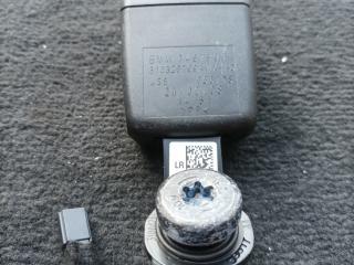 замок ремня безопасности BMW M8 F91/92 F91 2020, 4.4 л., i, S63 B44 B, бензин, АКПП, 490, кабриолет, полный привод, правый руль, 7467899