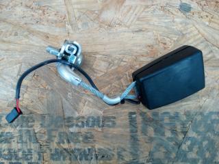 замок ремня безопасности BMW 5 серия F07/F10/F11 2012, 2.0 л., N47 D20 C, дизель, АКПП, седан, 7243273