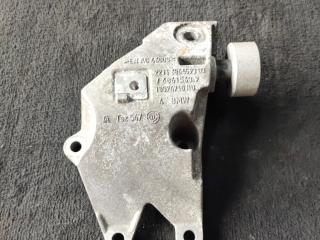 кронштейн двигателя BMW 5 серия G30/G31 G30 2017, 2.0 л., i, B48 B20 A, гибрид, АКПП, 475 black-sapphire metallic, седан, задний привод, правый руль, 6864593, 6861563