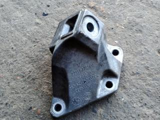 кронштейн двигателя BMW 5 серия F07/F10/F11 2011, 4.4 л., i, N63 B44 B, бензин, АКПП, 475, хетчбэк 5 дв., задний привод, 22116775904