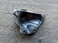 кронштейн двигателя BMW 5 серия F07/F10/F11 2011, 4.4 л., i, N63 B44 B, бензин, АКПП, 475, хетчбэк 5 дв., задний привод, 22116775904 - фото №2