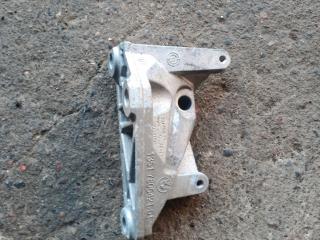 кронштейн ТНВД BMW 5 серия F07/F10/F11 2011, 3.0 л., N57 D30 A, дизель, АКПП, седан
