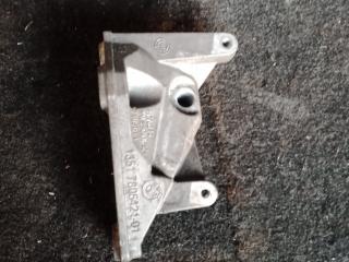 кронштейн ТНВД BMW 7 серия F01/F02 2009, 3.0 л., дизель, АКПП, седан, 13517805421