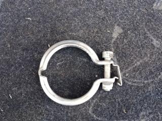 хомут глушителя BMW 5 серия F07/F10/F11 2011, 4.4 л., i, N63 B44 B, бензин, АКПП, 475, хетчбэк 5 дв., задний привод