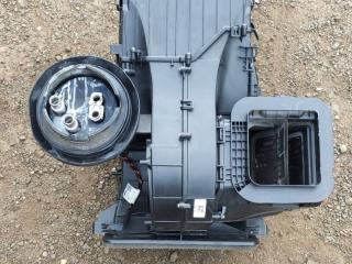 отопитель в сборе (печка) BMW i3 L01 I01 2014, 0.6 л., бензин, электро, задний привод, правый руль, 9278392