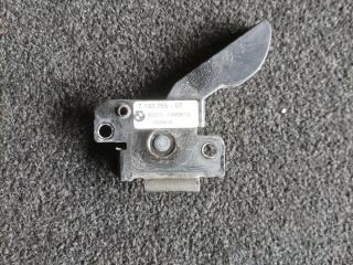 ручка открывания капота BMW 5 серия F10/F11 [рестайлинг] F10 2014, 2.0 л., N47 D20 C, дизель, МКПП, седан, задний привод, 7183765