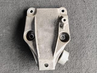 кронштейн двигателя BMW 7 серия F01/F02 2011, 3.0 л., дизель, АКПП, седан, 6777623