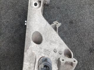 кронштейн двигателя BMW X5 F15 2016, 3.0 л., N57 D30 A, дизель, АКПП, a52, внедорожник 5 дв., полный привод, правый руль, 6859785