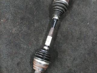 полуось передняя левая (приводной вал, ШРУС) BMW X5 M E70 2010, 4.4 л., S63 B44 A, бензин, АКПП, внедорожник 5 дв., 7553945