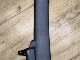 накладка на порог внутренняя BMW 1 серия F40 2020, 2.0 л., B48A20E, бензин, АКПП, белый, хетчбэк 5 дв., полный привод, 51477444942, 7444942