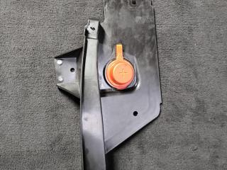 крышка аккумулятора BMW 1 серия F40 2020, 2.0 л., B48A20E, бензин, АКПП, белый, хетчбэк 5 дв., полный привод, 7290719, 51717290719
