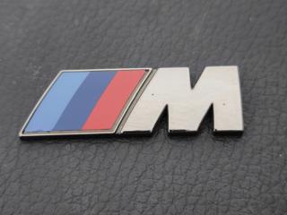 эмблема BMW 1 серия F20/F21 [рестайлинг] 2017, 3.0 л., i, B58 B30 A, бензин, АКПП, хетчбэк 5 дв., задний привод, правый руль