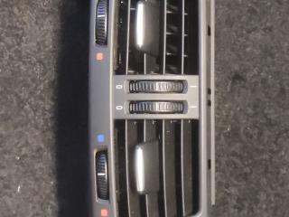 дефлектор обдува салона BMW X5 E70 [рестайлинг] E70 2013, 5.0 л., N57 D30 C, дизель, АКПП, внедорожник 5 дв., полный привод, 6954953, 6958748, 695495