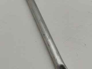 распорка стоек BMW 5 серия F07/F10/F11 2010, 4.4 л., i, N63 B44 A, бензин, АКПП, белый, хетчбэк 5 дв., задний привод, 7187698