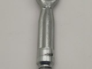 крюк буксировочный BMW 5 серия F07/F10/F11 2010, 4.4 л., i, N63 B44 A, бензин, АКПП, белый, хетчбэк 5 дв., задний привод