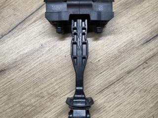 ограничитель открывания двери BMW X5 G05 2021, 4.0 л., B58B30C, гибрид, АКПП, 475 black-sapphire metallic, внедорожник 5 дв., полный привод, 7431278