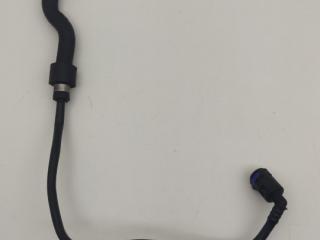 патрубок радиатора BMW 5 серия F07/F10/F11 2010, 4.4 л., i, N63 B44 A, бензин, АКПП, белый, хетчбэк 5 дв., задний привод, 17127575435