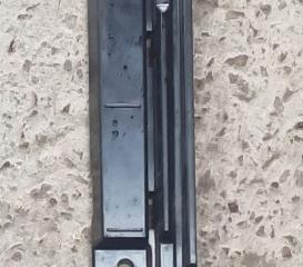 Кронштейн крепления порога BMW 7 серия F01/F02 2011, 4.4 л., N63 B44 A, бензин, АКПП, седан, 7187102