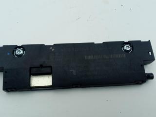 усилитель антенны BMW 5 серия F07/F10/F11 2010, 4.4 л., i, N63 B44 A, бензин, АКПП, белый, хетчбэк 5 дв., задний привод, 65209228979