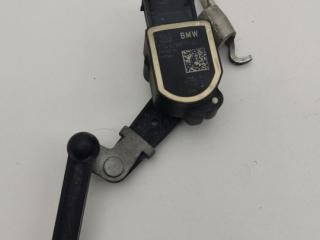 датчик дорожного просвета задний BMW 5 серия F07/F10/F11 2010, 4.4 л., i, N63 B44 A, бензин, АКПП, белый, хетчбэк 5 дв., задний привод, 37146788571