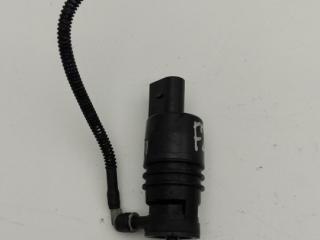 насос (моторчик) омывателя стекла BMW X3 F25 2011, 3.0 л., i, N52 B30 A, бензин, АКПП, черный, внедорожник 5 дв., полный привод, 6934160