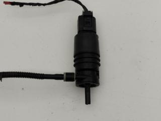 насос (моторчик) омывателя стекла BMW 5 серия F07/F10/F11 2011, 4.4 л., i, N63 B44 B, бензин, АКПП, 475, хетчбэк 5 дв., задний привод, 8362154