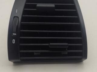 дефлектор обдува салона BMW X5 E53 2002, 3.0 л., M57 D30 (306D1), дизель, АКПП, внедорожник 5 дв., правый руль, 64228402216