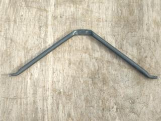 Распорка (растяжка) телевизора BMW M8 F91/92 F91 2020, 4.4 л., i, S63 B44 B, бензин, АКПП, 490, кабриолет, полный привод, правый руль, 7409749