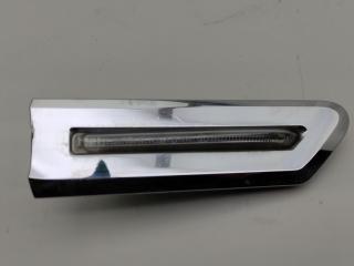 повторитель поворота на крыле правый BMW 7 серия F01/F02 2011, 3.0 л., N54 B30 A, бензин, АКПП, седан, 63137203372
