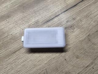 плафон багажника BMW M8 F91/92 F93 2020, 4.4 л., S63 B44 B, бензин, АКПП, седан, полный привод, 9349579