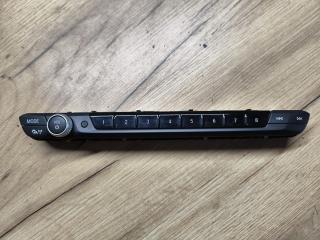 панель управления магнитолой BMW M8 F91/92 F93 2020, 4.4 л., S63 B44 B, бензин, АКПП, седан, полный привод, 61317949333, 7949333