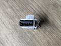 разъем AUX / USB BMW M8 F91/92 F93 2020, 4.4 л., S63 B44 B, бензин, АКПП, седан, полный привод, 9390501 - фото №3