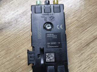 усилитель антенны BMW M8 F91/92 F93 2020, 4.4 л., S63 B44 B, бензин, АКПП, седан, полный привод, 6835187, 65206835187