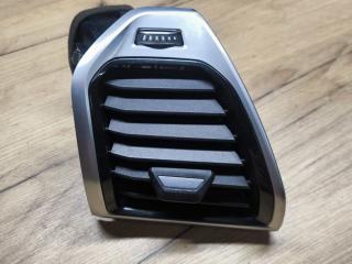 дефлектор обдува салона BMW M8 F91/92 F93 2020, 4.4 л., S63 B44 B, бензин, АКПП, седан, полный привод, 6805806