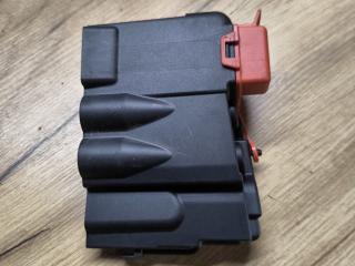 крышка клеммы аккумулятора BMW M8 F91/92 F93 2020, 4.4 л., S63 B44 B, бензин, АКПП, седан, полный привод, 9340277