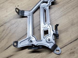кронштейн блока управления BMW M8 F91/92 F93 2020, 4.4 л., S63 B44 B, бензин, АКПП, седан, полный привод, 65159865421, 61159865421, 9865421