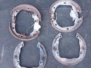колодки стояночного тормоза BMW 7 серия F01/F02 F01 2009, 3.0 л., N57 D30 A, дизель, АКПП, задний привод