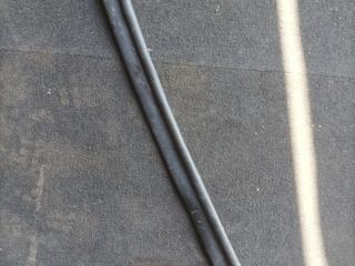 уплотнитель подкапотного пространства BMW 7 серия F01/F02 F01 2009, 3.0 л., N57 D30 A, дизель, АКПП, задний привод, 51767199435