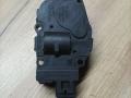 моторчик заслонки печки BMW 7 серия F01/F02 F01 2009, 3.0 л., N57 D30 A, дизель, АКПП, задний привод - фото №2