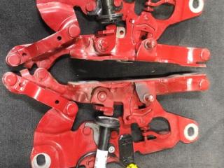 петля капота BMW 6 серия F06/F12/F13 F13 2012, 4.0 л., дизель, a82, купе, задний привод