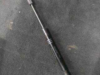 амортизатор капота BMW 6 серия F06/F12/F13 F13 2012, 4.0 л., дизель, a82, купе, задний привод, 7309117